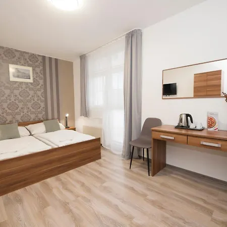 Apartmán U Jezera Fami***